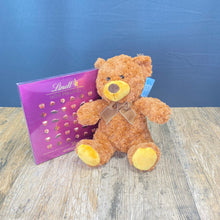 Cargar imagen en el visor de la galería, Teddy Bear + Lindt Gourmet Truffles