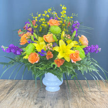 Load image into Gallery viewer, Warming Colors Urn

