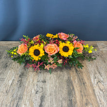 Cargar imagen en el visor de la galería, Thanksgiving Centerpiece
